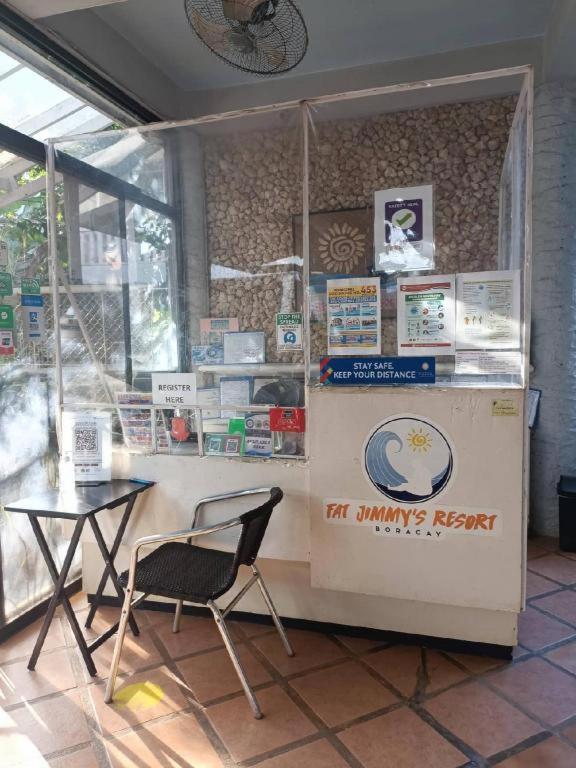 Fat Jimmy'S Hotel Boracay Balabag  Экстерьер фото